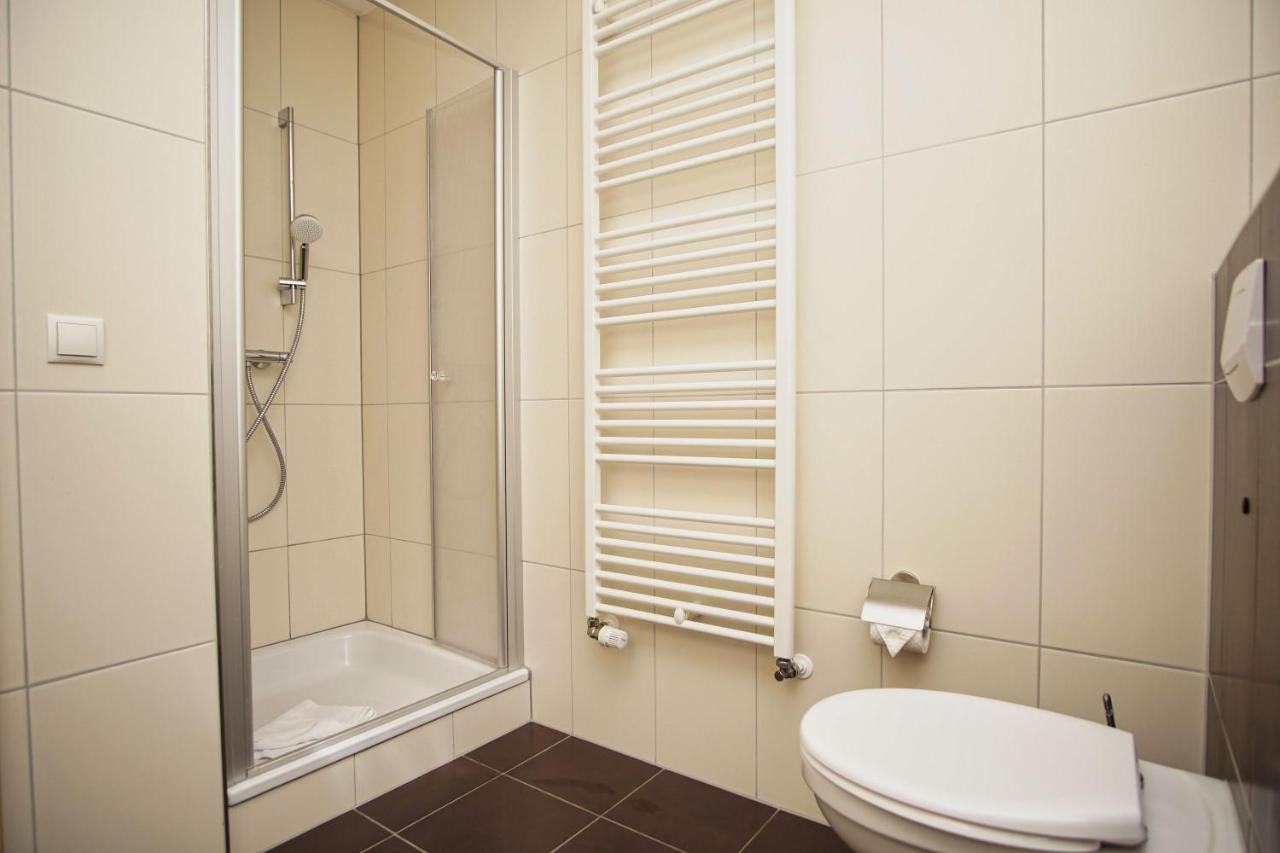 Schicke Fewo Mit Terrasse, Gratis Nutzung Vom Ahoi Erlebnisbad Und Sauna In Sellin - Haus De Niege Wech Fewo 02 Thiessow Zewnętrze zdjęcie
